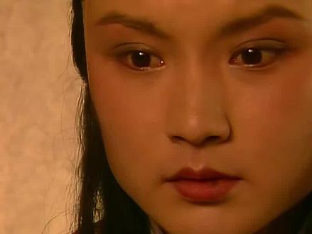 晴雯都要死了,贾宝玉还在关心她二寸长的红指甲,他到底在想什么 #红楼梦解说 #贾宝玉 #晴雯@DOU+小助手