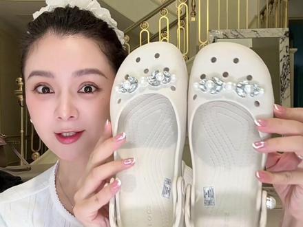 挖到了一双解决夏天穿鞋难题的宝藏洞洞鞋!#crocs珍珠芭蕾鞋#crocs芭蕾鞋#Crocs洞洞鞋#洞洞鞋推荐