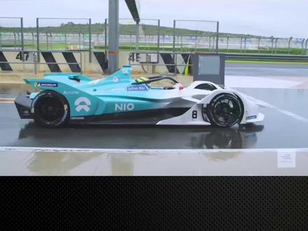 不进站也不换胎?FE电动方程式赛车玩的是什么策略? #f1赛车 #fe电动方程式 #赛道