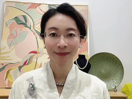 买珍珠。证书是不是智商税?两大权威证书吉尔德和真科研证书哪个好,今天这期视频我们来聊聊!
#上热门 #珍珠科普#珍珠#珍珠证书#真科研证书 #吉尔德证书