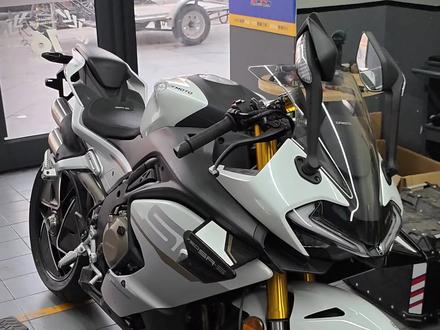 丰台来的大哥刚买完车直接来咱们这里进行升级!干就完了!#机车 #春风750sr #改装升级