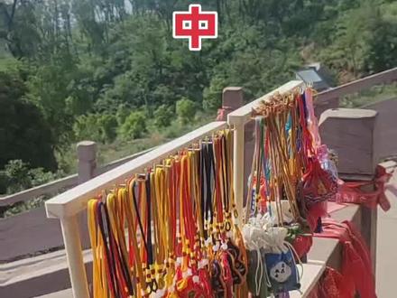 襄城县仙翁山景区葛仙观端午节香囊制作中