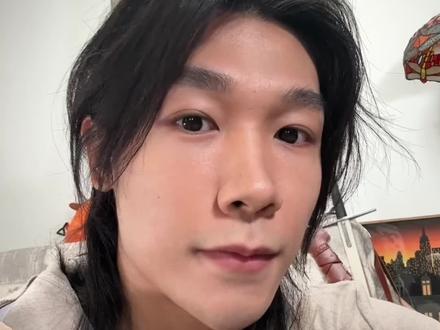 强化核心力量丨带你玩转平板支撑卡点手势舞 #健身 #平板支撑卡点挑战 #核心力量 #平板支撑 #居家锻炼