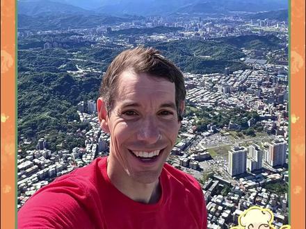 亚历克斯:人生没有极限 #亚历克斯霍诺德 #攀岩 #极限运动