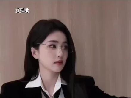 场我鹿家大旗!#白鹿 #余茵#余茵模仿白鹿#于正签约余茵 #白鹿发红包