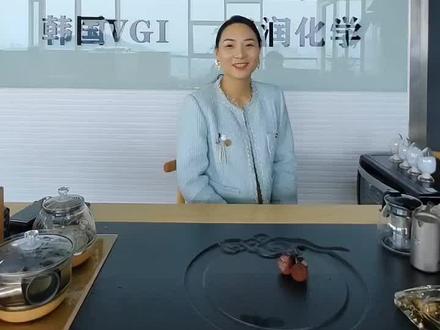 #坚持做好一件事 把自己的行业做精,修复自己,越是形势不好,越要有战略定力,不要学会去投机,而是要真正的改变自己的模式,组织和团队,反正大家都不好的时候,这正是你的机会#合作共赢 #华润petg @老陈专注PCTG @红姐@PCTG.PETG材料