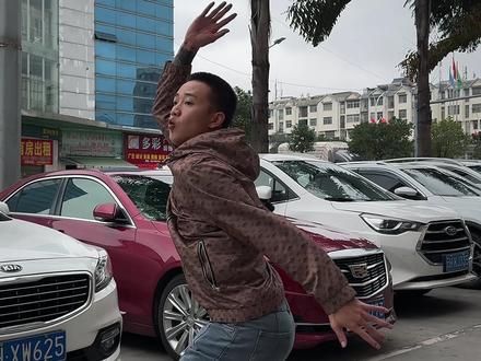 这招呼打的还可以吧@1843 #云南方言