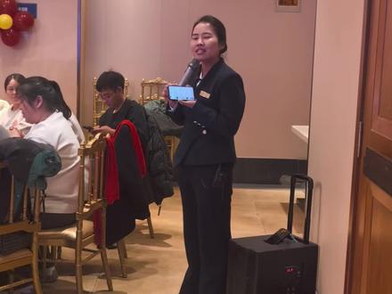 岁末年初是结束亦是开始,祝福我们2026年万马奔腾,共赴新程#马凯新食代 #餐饮 #同城热门