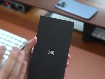 当年励志为梦想窒息,如今这个手机确实差点让我窒息,开箱一台乐视的Y1 Pro,聊聊它的感觉。#乐视Y1Pro#乐视手机回归#乐视