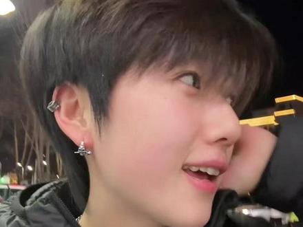 主打的就是二刷
#熊猫计划对全家的笑点很友好#熊猫计划之部落奇遇记