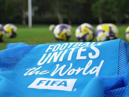 邵佳一上任首战!官方:央视将转播明日14点国足vs库拉索! #国足 #国足VS库拉索 #央视直播国足VS库拉索 #国足VS库拉索前瞻 #邵佳一