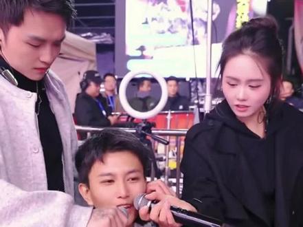 时光错位另一个方向好听#苏潇潇 #豆宝 #阿朱 #高杰