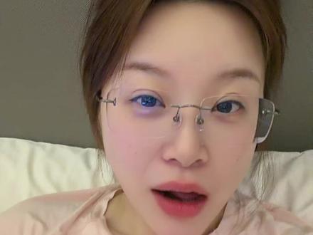 低智商犯罪,你们怎么说服他演的?哈哈哈哈哈哈哈老舅不像是演的!老舅好像真不行!哈哈哈哈哈哈哈哈#宝石老舅 #老舅 #低智商犯罪