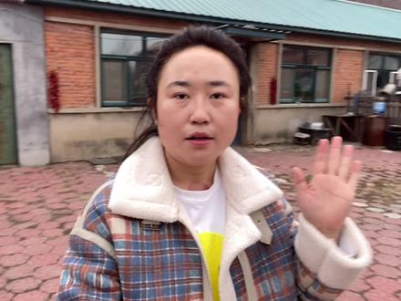 这台机器酷似一个大型吸尘器,把烟筒火炕灰抽的干干净净,真壮观 #我的农村生活 #环保正能量 #你见过吗 #原创视频