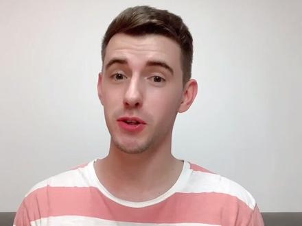 很多同学一直在纠结为什么单词前面总会出现“La”和“Le”。老师来给大家一个讲解!#法语入门 #抖音小助手