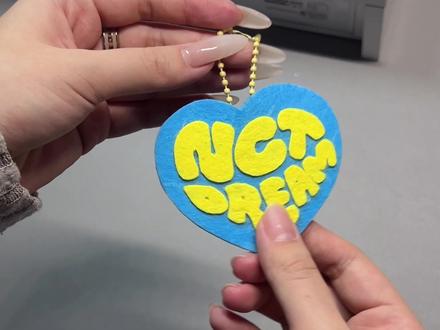 你推的不织布挂件轻松get#韩娱 #手工diy #追星 #不织布#追星人的pdd好物