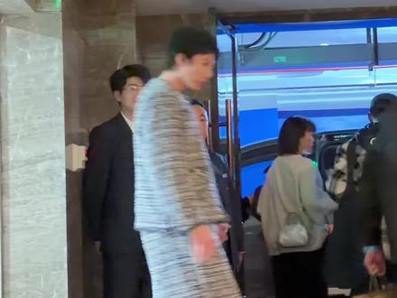 录制顺利哥哥,新发型好萌#刘宇宁 #路透 #开始推理吧4