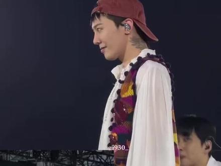 GD260207FAM见面会cha舞完整版-1:NOT CUTE ANYMORE 2:OVERDRIVE 3:CHANEL 4:刀马旦
来源ig见水印
#权志龙#权志龙粉丝见面会 #权志龙跳舞