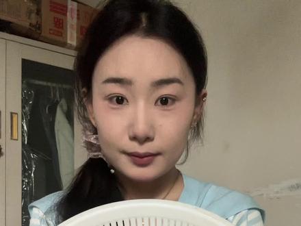 来咯 一天吃了6个馒头 #馒头减肥法 #秦昊瘦身食谱