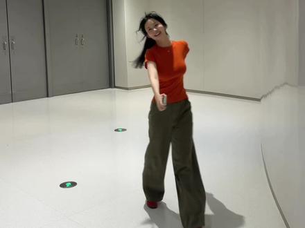 兄弟你听我的 把煤气打开 把窗台关上 好好的睡一觉 别想那么多