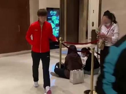 一种独属于她的气质,清冷感和少年感的碰撞吗#王曼昱