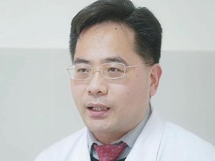 宝宝有“飞机手”正常吗?#医学科普 #飞机手#姿势异常