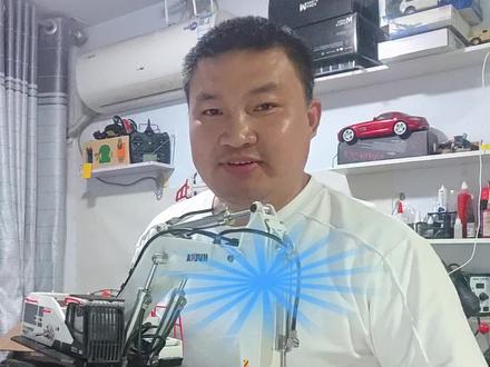 这是一台很有代表性的改装液压挖掘机!汇纳594改液压。