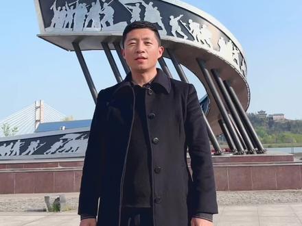 六安有个地方,叫独山。16位将军的故乡,六安瓜片的老家,安徽的九寨沟。清明小长假,别去人挤人,来独山,听红色故事,品茶香四溢,看山水如画。
#独山镇 #六安瓜片原产地 #清明旅游 #周边游