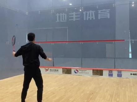 你们是否有打不到球的尴尬,这几个细节教会你们。#壁球