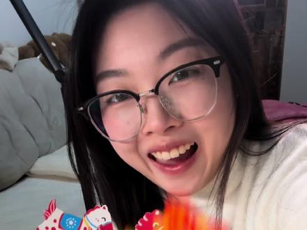 超简单的摇摇马~#手工 #摇摇马 #新年 #马年手工 #上热门
跟着@粉刷匠创意手工做的手工小马摇摇乐