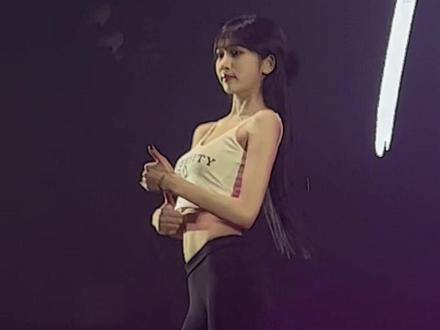 小子太奶什么意思 你出来给我解释一下👿#奶栗