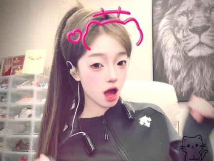 有种生物叫大叔~#手势舞教程