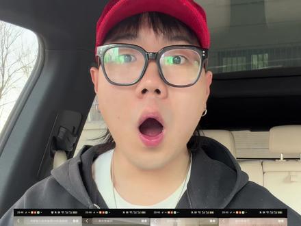 好一个
“洋人之下我第一”
的统一话术啊
我们先一起看看
何小鹏在发布会上说的原话
我个人理解
“比行业第一流的选手领先接近五倍”
这个行业第一流的选手
是一个范围性的概念
并没有排除某家国外纯视觉企业
那么
所谓
“小鹏软骨头”
“不敢跟某国外车企比”
“只会窝里横”
“洋人之下我第一”
等等降智言论
从何而来?
不言而喻!
然后
这些统一话术的小视频
开头都是
关于智驾
“只说三点”
第一
纯视觉智驾我不选
我问你为什么
你说
因为天有不测风云
天气不可能总是蓝天白云
我笑了
你根本没搞懂激光雷达的真正作用
激光雷达只能帮你探测到
你视距以外物体的轮廓
具体识别得靠算法
懂不
你激光雷达测出来了轮廓
算力不够
算法识别不到也没用
就像前段时间
某卫工人那个事儿
就是经典案例
而且
激光雷达想要穿透一些障碍物
是需要很高的发射功率的
是不符合车规的
是会对人体造成伤害的
极端天气下
激光雷达还会出现
半反半透的噪点
影响识别
所以
激光雷达不等于安全
拒绝神化激光雷达
大家还是多了解一些
原理和知识
这样也不容易被洗脑
第二
“连超越特斯拉fsd的勇气都没有”
关于这点我视频开头做过解释
他这纯属断章取义
臆想捏造
无脑煽动爱国情怀
符合画像了
第三
“不看广告看疗效,看大街上谁家的智驾小蓝灯亮的最多”
我滴妈
这第三点完全是把咱们老百姓的智商按在地上摩擦
我寻思着
智驾小蓝灯
什么时候成了可以量化
智驾能力的数值了?
毫无逻辑
毫无原理
但他说的谁家
车主体验最好
这点我认可
如果您想整顿车圈的话
我还是劝您多补补新能源的基本知识
也许您是个油车老炮
但新能源
尤其智驾的原理
跟油车时代的机械原理
完全两个概念
正好今晚七点半
何小鹏会和目前
小鹏的智驾一号位
刘先明
一起解读VLA2.0
到时候可以去看看
学习一下基本知识
最后
谁教您的
VLA2.0
可以连读为“微辣”的
是这样连读会显得您比较专业吗?
#小鹏汽车
#何小鹏直播第二代VLA推送
#小鹏第二代VLA拉开代际差的时刻到了
#智能辅助驾驶
#新能源汽车