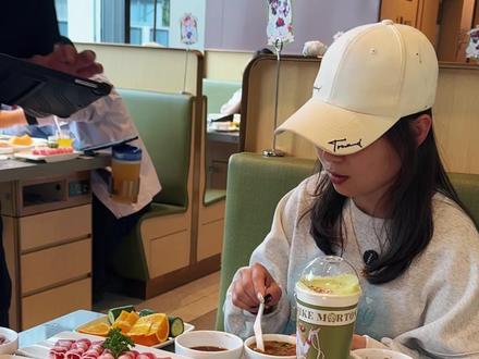 大学生的69折活动太超值了!快艾特你的臭宝一起去吃#海底捞大学生69折 #海底捞#大学生省钱天花板
