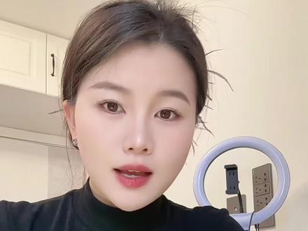 如何给微信更换图标?三步教会你 #内容启发搜索 #教你一招 #数码科技 #手机小知识#手机隐藏功能