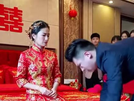被恶俗毁掉的婚姻。#婚礼现场 #结婚习俗 #婚礼跟拍