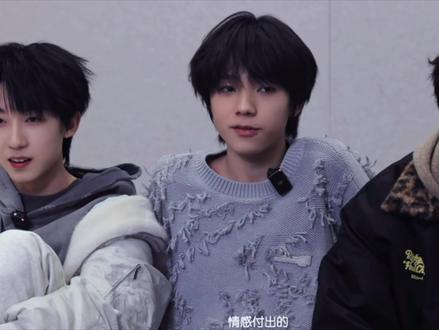 我不想回答你时间会解决一切问题,我只想告诉你,你很温暖,也很勇敢。#王橹杰 #关于爱的定义 #养成系