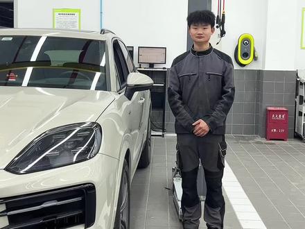 用车小知识 胎压报警怎么办?今天手把手教您,还不回的话别忘了私信我哟#保时捷 #用车小知识