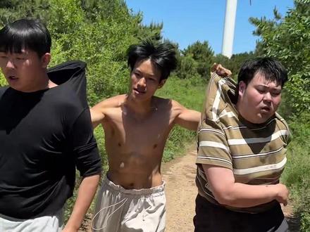 你现在的懒惰藏着未来后悔的自己 #自律遇见更好的自己 #自律 @张智超超 @小奥奥