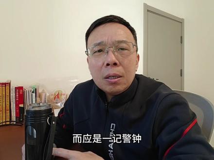 告别与选择:樊振东的“个人原因”自愿退赛背后 一个关于功勋、体系与个人选择的复杂故事!
#樊振东 #自愿退赛 #个人原因 #伦敦世乒赛