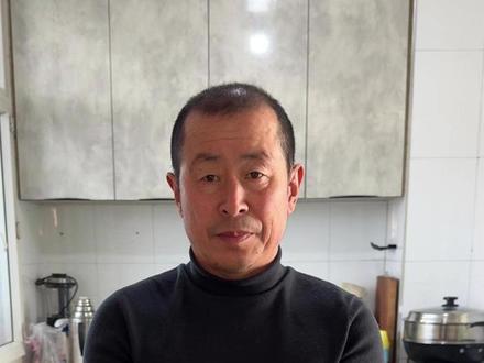 我爸做的猪皮冻嘎嘎好吃,在东北家来且必上的一道菜#猪皮冻 #农村生活 #农村生活 #记录真实生活 #乡村守护人