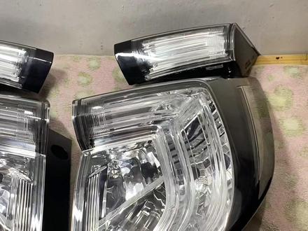 本田十代两厢思域FK7 透明日规尾灯
怎么弄的 教程 #fk7 #热爱改装分享 #思域 #本田思域 #honda