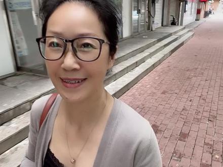 所有资料准备好,准备办两个签证,退休人员办理签证需要哪些资料 #签证 #中央大街