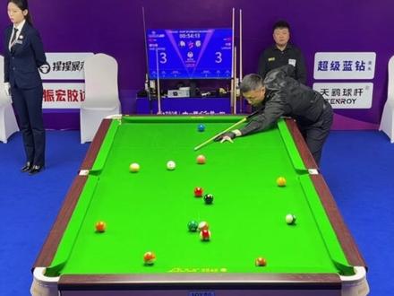败部突围,剑指正赛 谁知道薛珍麒的中式八球水平能不能有7.4档?#乔氏中式台球#薛珍麒#台球是一种生活 #两广总督