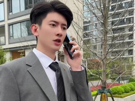 家人们,现在我跟志远见面的机会越来越少了,我根本没有机会接近他,到底发生什么事了,谁能告诉我?我真的快崩溃了😭😭😭#该怎么办 #到底是为什么 @曾 四 妹(记录生活)