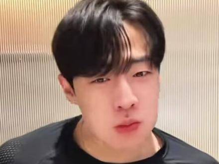 好想像豆包一样刻薄地活一次…话说我的豆包咋还没开始毒舌模式啊?!@他是我的韩语外教🤫 感谢可爱的博主授权呀~ #豆包 #AI #抖音迷惑行为大赏 #韩国欧巴