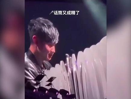 #林俊杰 为了证明没有假唱,竟然在演唱会做出这种事