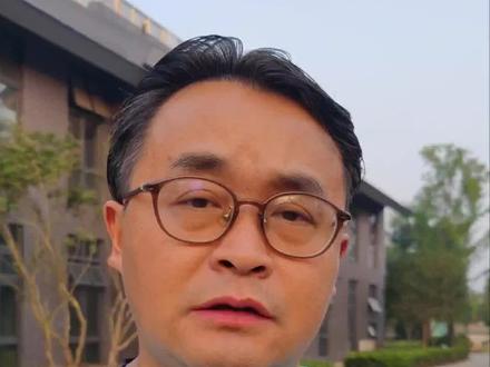 警察执法时需不需要主动出示警察证,这里做个说明#警察证
#盘查
#抖来普法2023
@DOU+小助手