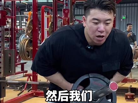 打造上背厚度的黄金动作t杠划船,赶紧学起来#创作灵感 #健身教学 #鹿家门 #运动 #健身 #健美 #全民健身 #程亦山