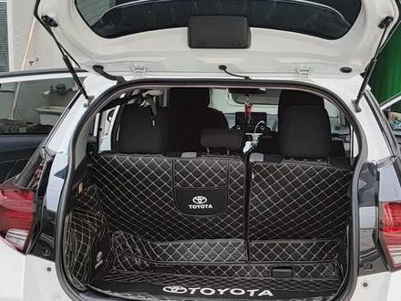 YARIS L致炫改床车#致炫 #丰田致炫 #床车 #露营车改装 #vanlife